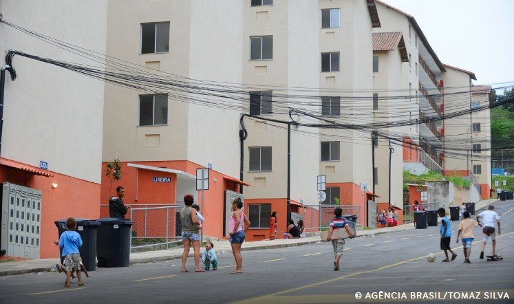 Proposta de Orçamento para 2027 mantém Bolsa Família em R$ 600