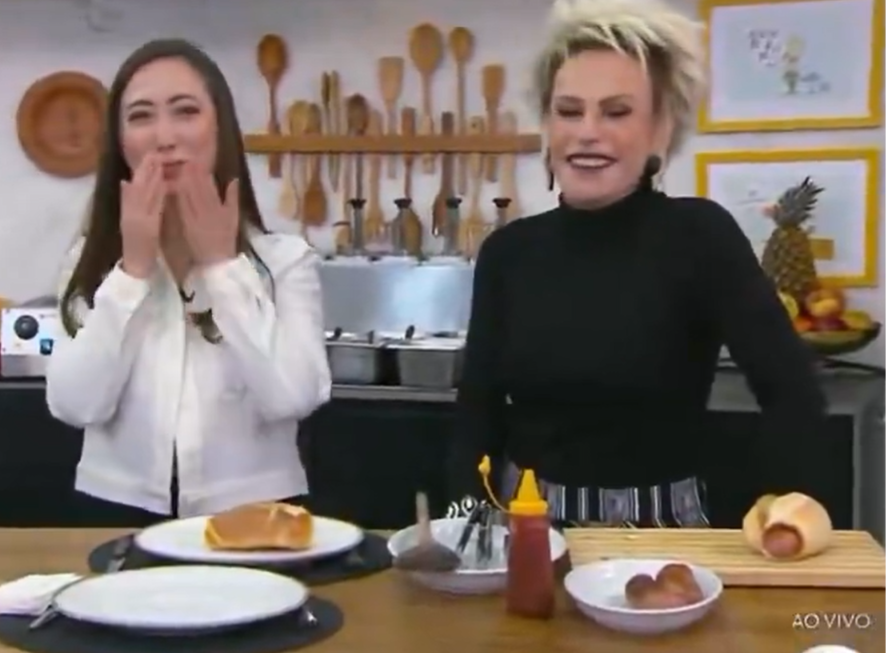 Ana Maria Braga come salsicha de 22 cm e brinca: "conheço um cara que tem"