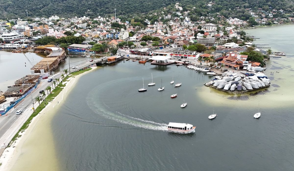 IMA aponta pontos impróprios para banho na Lagoa da Conceição e em toda a Beira-Mar Norte