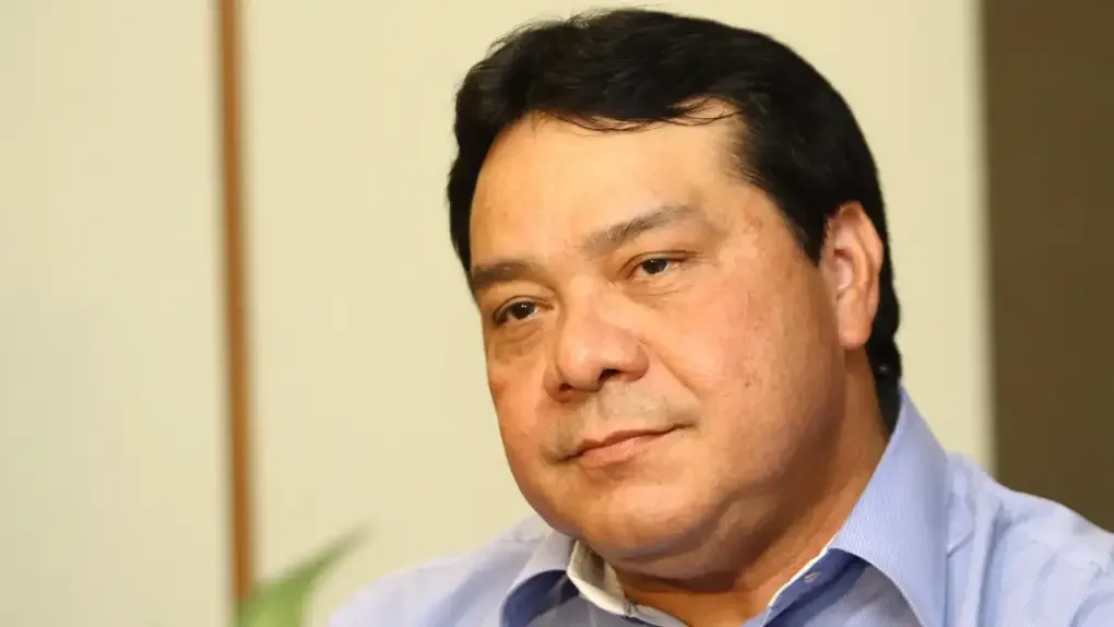 Adail Pinheiro é afastado da Prefeitura de Coari após ser alvo de operação da PF