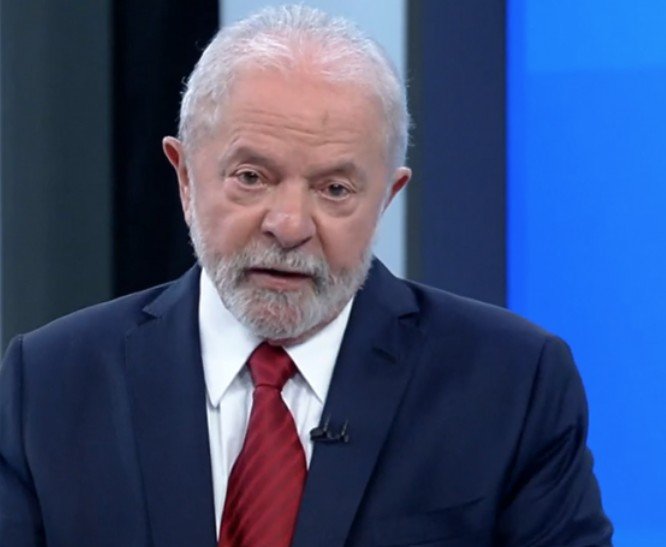 Lula avalia participar de último debate antes do primeiro turno