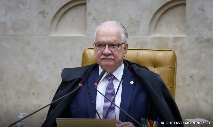 Fachin reverte afastamento na PF e marca julgamento sobre Moraes