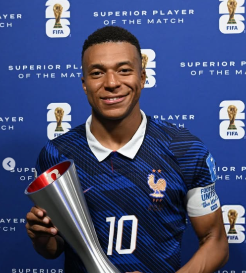 Homem é preso suspeito de planejar sequestrar Mbappé