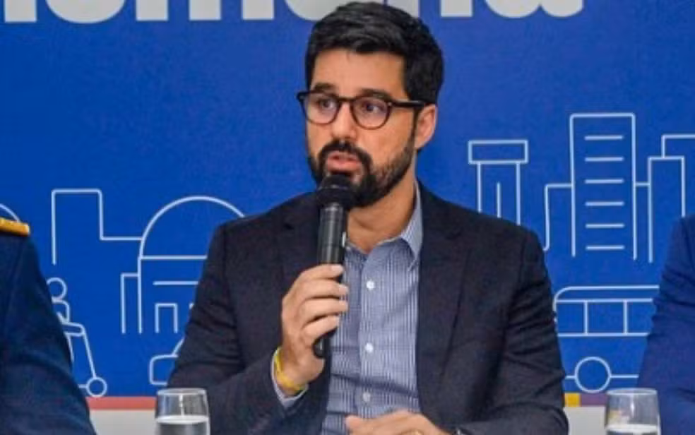 TRE-BA revoga prisão de secretário de Salvador, mas mantém investigação sobre ônibus