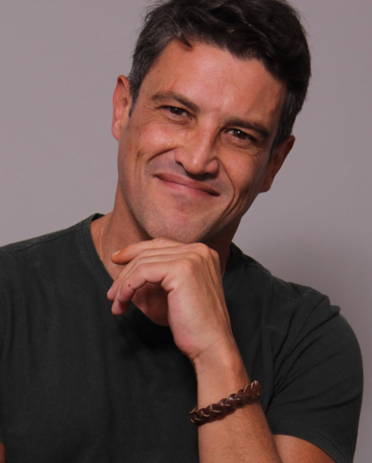 Alexandre Slavieiro se pronuncia após desmaiar durante live