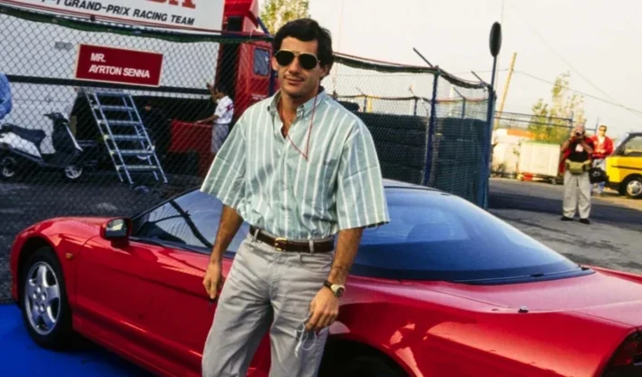 Carro de Ayrton Senna será leiloado por até R$ 5,6 milhões na Inglaterra