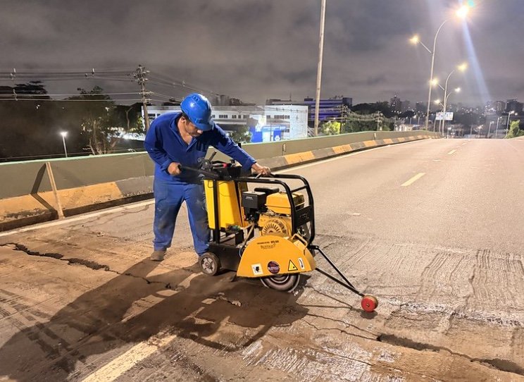 Manutenção noturna no viaduto Ayrton Senna segue até sábado em Manaus