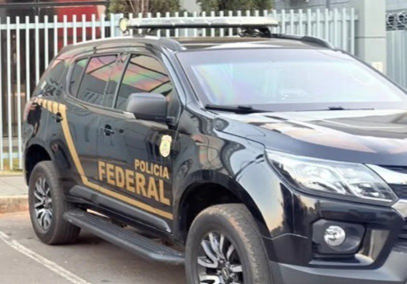 Operação da PF apura suspeita de lavagem de dinheiro na compra de móveis para a casa de Wilson Lima