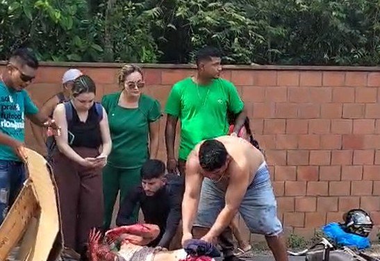 Motociclista tem perna decepada após colisão com ônibus no Tarumã