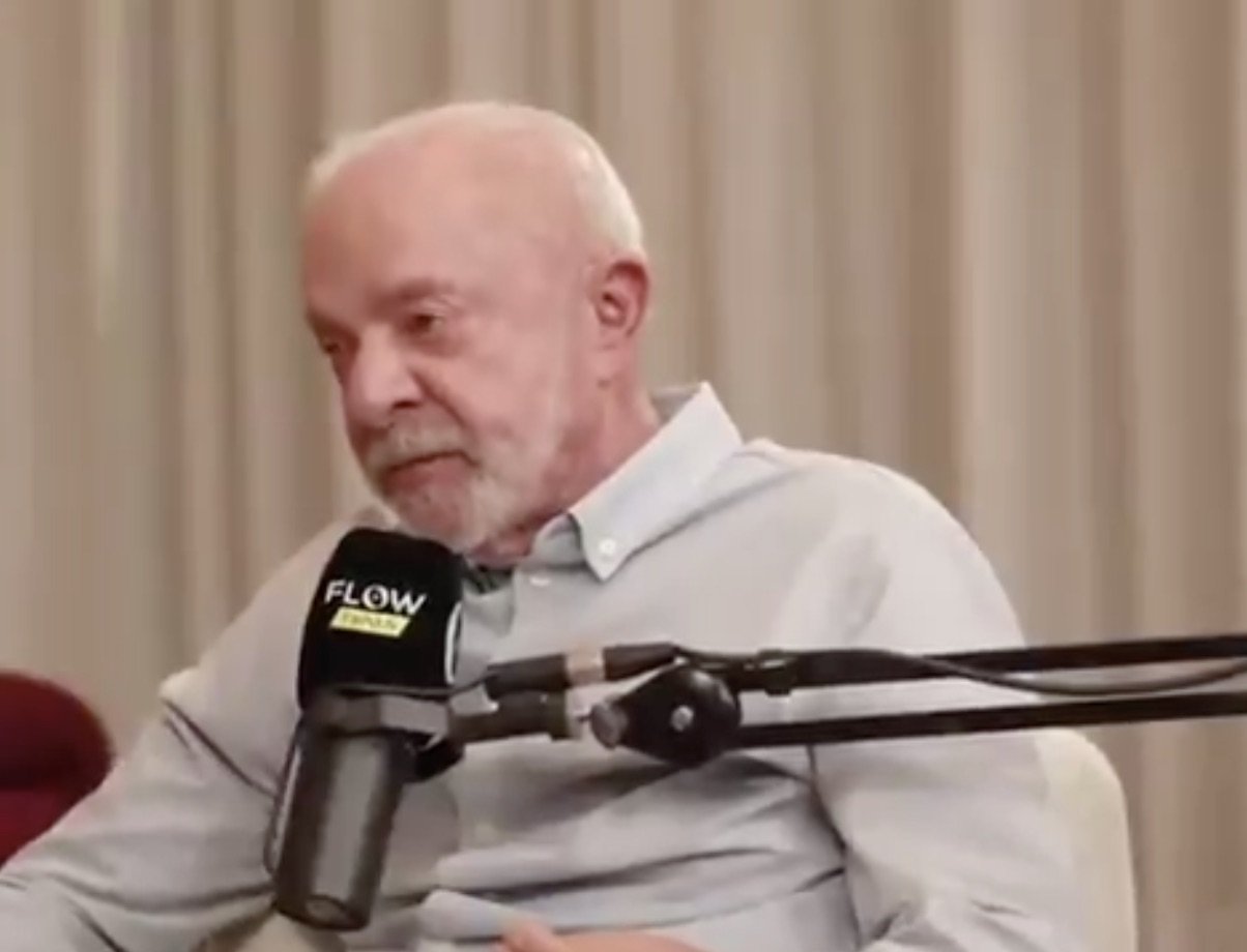 VÍDEO: Lula quer limitar bancos a um cartão de crédito por pessoa