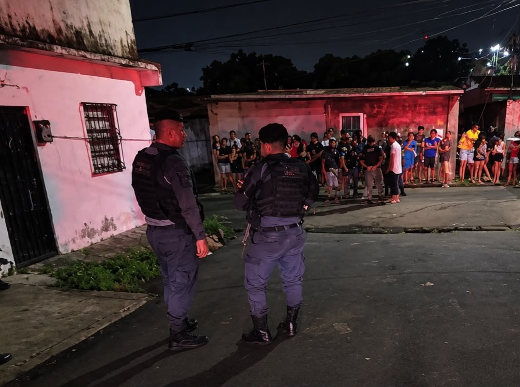 Jovem é crivado de balas na Zona Norte de Manaus