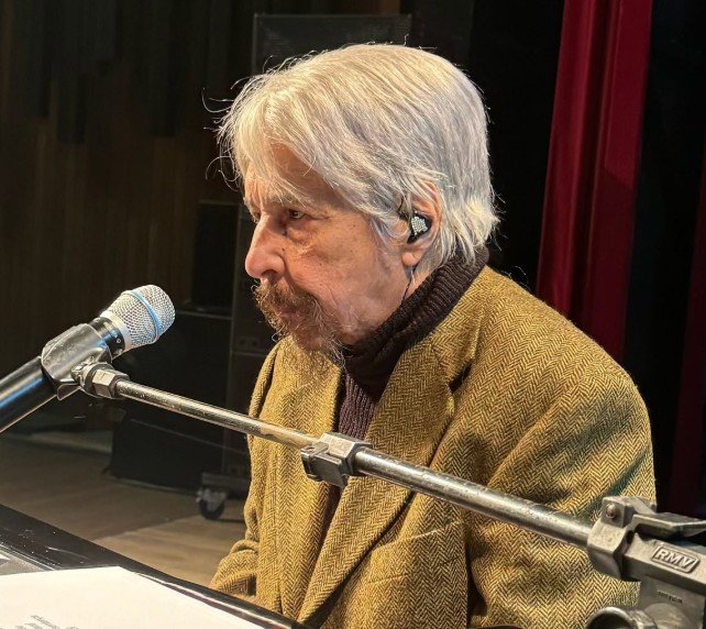 Benito di Paula, cantor de “Retalhos de Cetim”, morre aos 84 anos