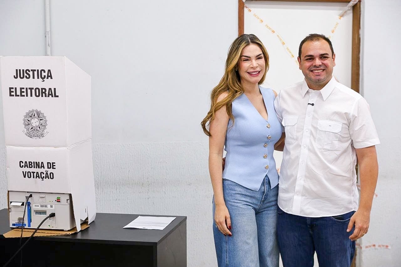 Roberto Cidade vota em Manaus e garante transição transparente no Governo do Amazonas