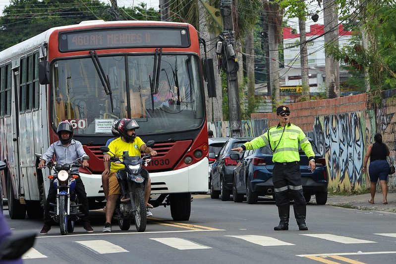 Manaus reforça transporte público e fiscalização no segundo turno das eleições