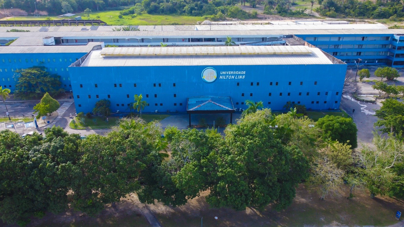 Universidade Nilton Lins abre inscrições para o Vestibular 2027/1 com bolsas de até 75% para graduação presencial