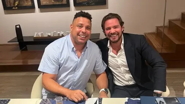 Mensagens mostram Ronaldo pedindo ajuda a Vorcaro para conseguir empréstimo ao Cruzeiro