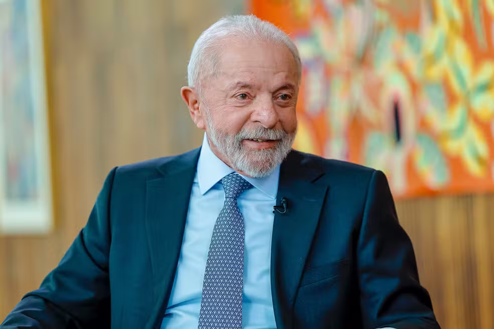 Lula é reeleito presidente do Brasil após disputa no segundo turno