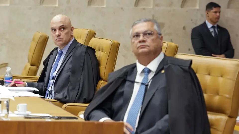Com nova força no Senado, PL mira impeachment de Moraes e Dino