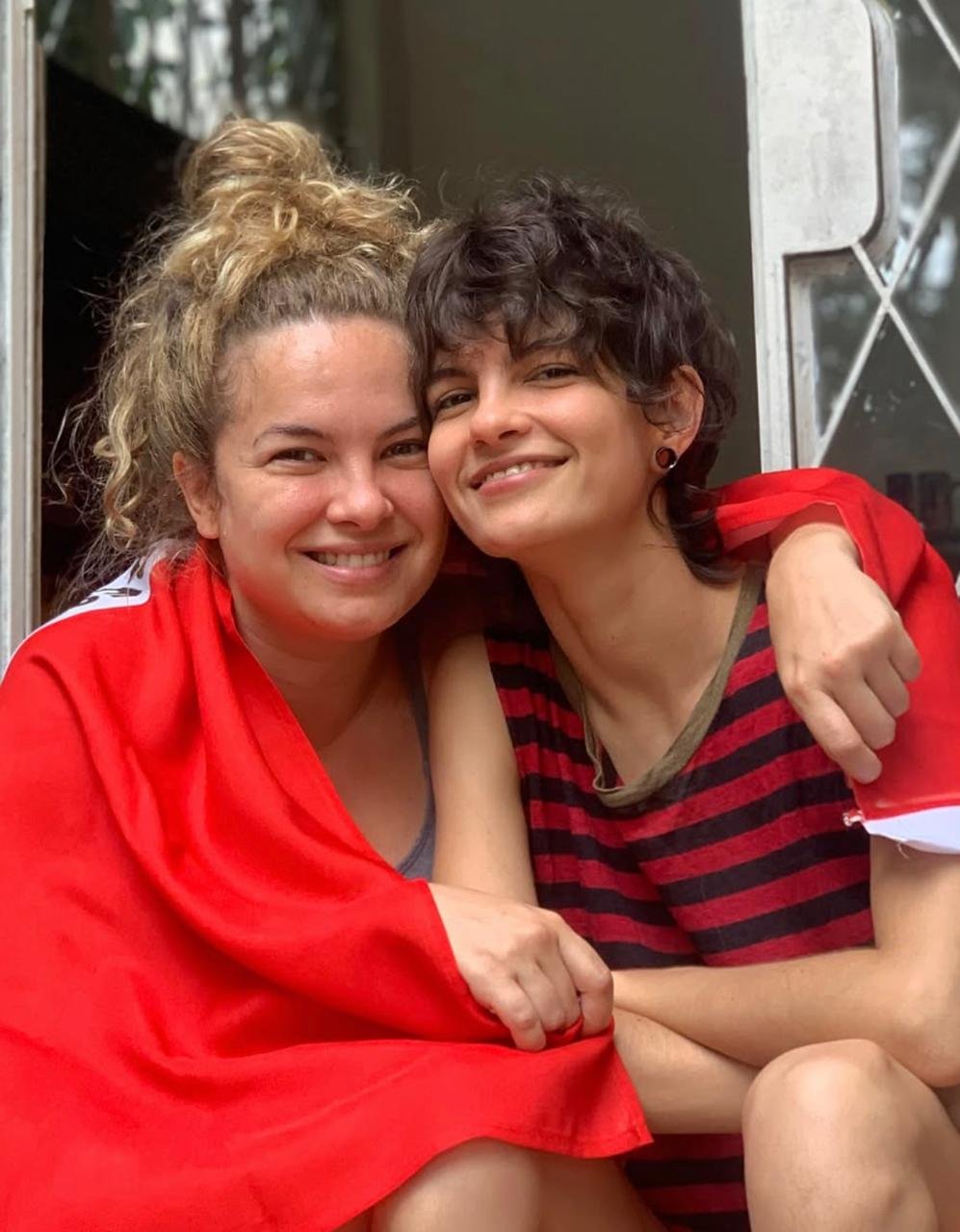 Irmã de Lua Blanco emociona ao relembrar último dia de vida da atriz