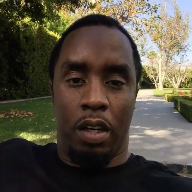 Sean Diddy é ferido na prisão e levado de ambulância ao hospital