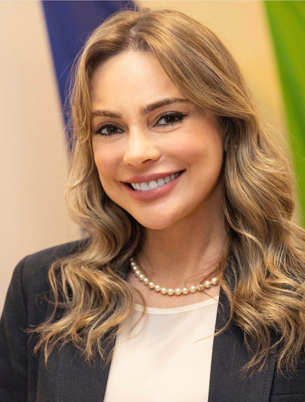 Rachel Sheherazade é processada por motorista de aplicativo