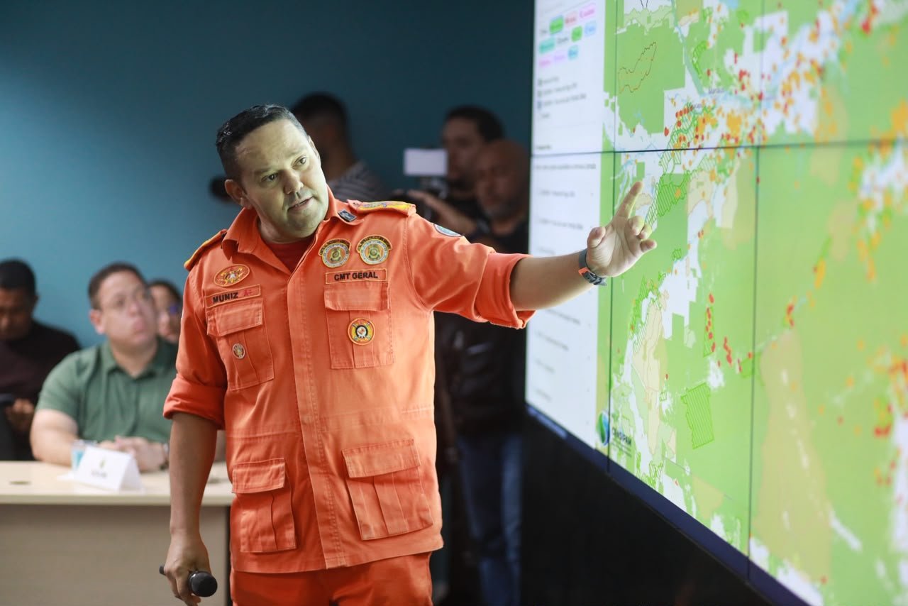 Bombeiros já combateram quase 23 mil focos de incêndio de junho até outubro