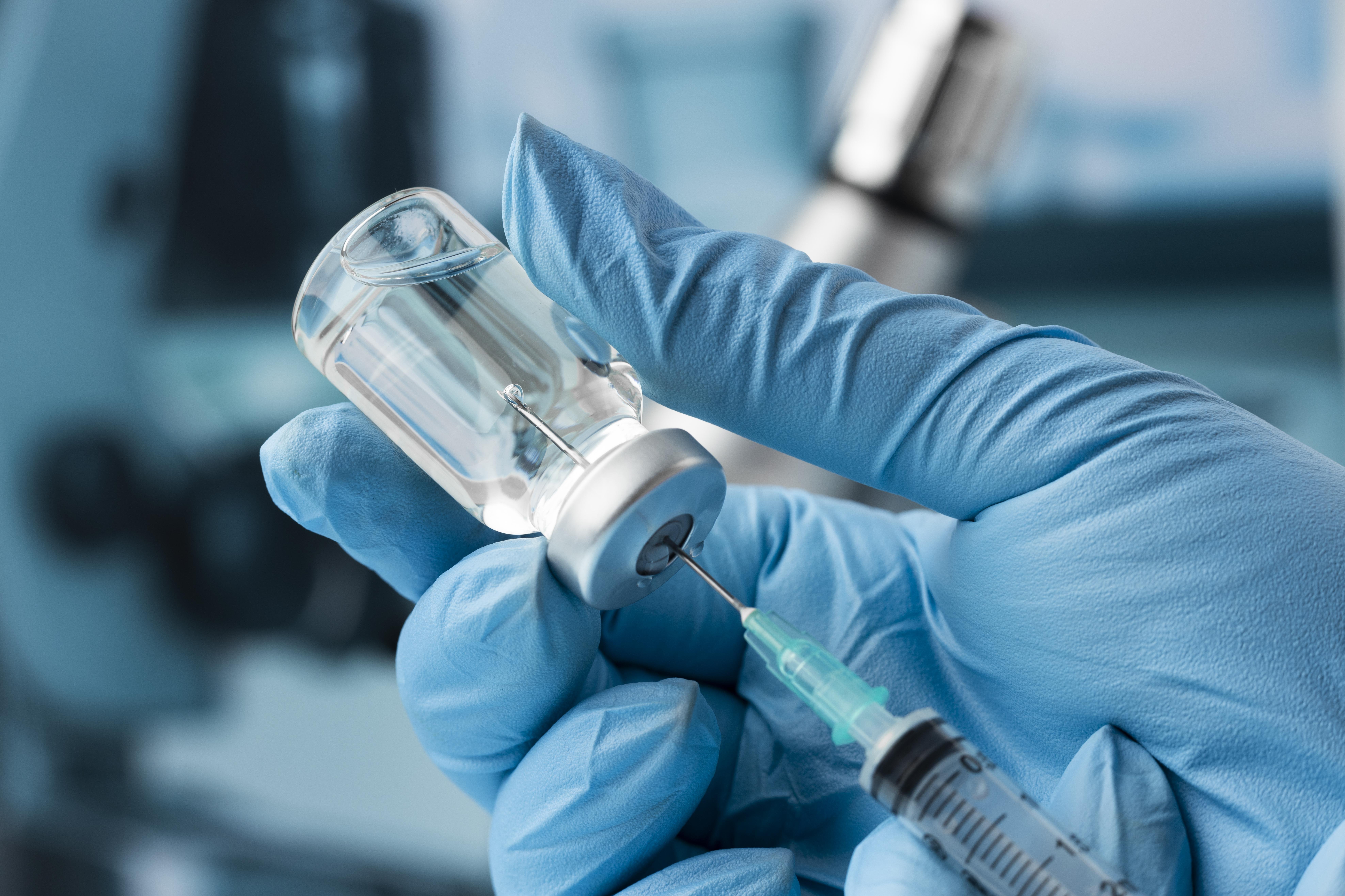 Vacina contra melanoma reduz risco de retorno da doença ou morte em 42%