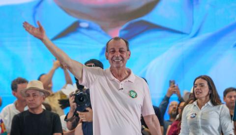 Sexta de articulação e imprensa: Acompanhe a agenda de Omar Aziz