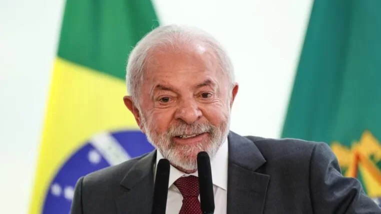 Lula anuncia crédito e medidas para reduzir dívidas de MEIs em meio à disputa eleitoral
