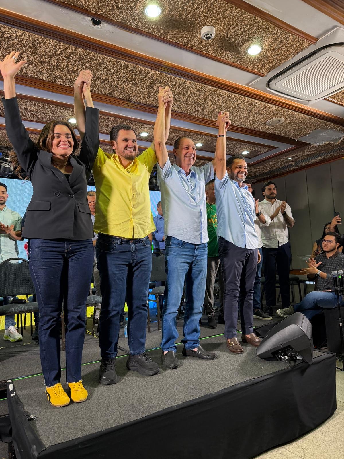 Renato Jr. declara apoio ao candidato da esquerda ao Governo do Amazonas