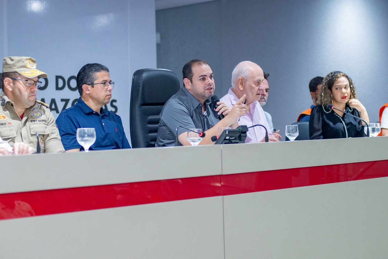 Queimadas no Amazonas: Roberto Cidade e Governo Federal anunciam plano integrado de combate