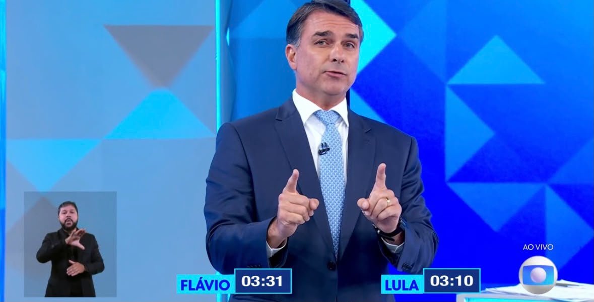 Flávio: Estava errado sobre licença-maternidade; hoje, votaria completamente diferente