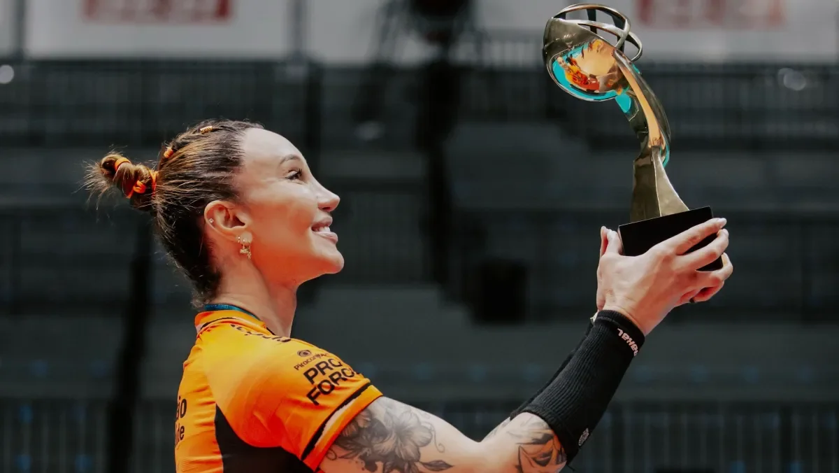 Justiça Desportiva decide vetar Tifanny de disputar a Superliga de vôlei