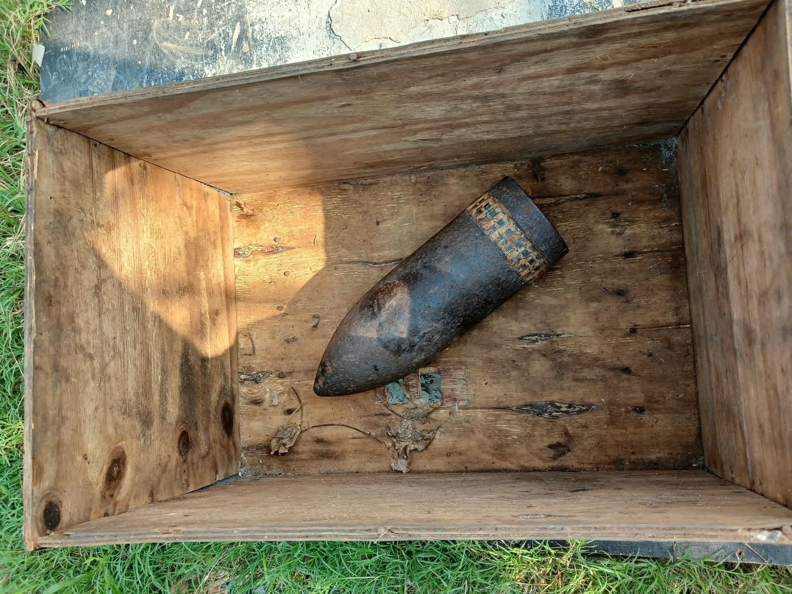 Casa é isolada após pescadores encontrarem possível artefato explosivo no Amazonas