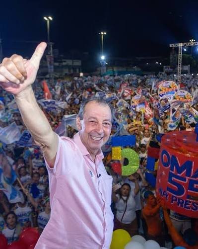 Omar Aziz aparece na frente nos primeiros números da apuração no Amazonas
