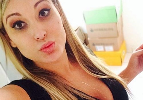 Andressa Urach revela que está namorando: "Completamente apaixonada"