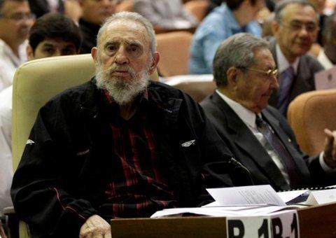 Fidel  Castro pede que Coreia evite guerra nuclear