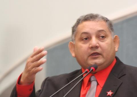 Pontos de ônibus devem ganhar painéis digitais para facilitar mobilidade