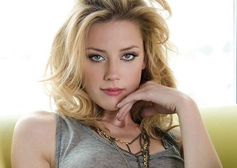 Foto da noiva de Johnny Depp pelada vaza na internet