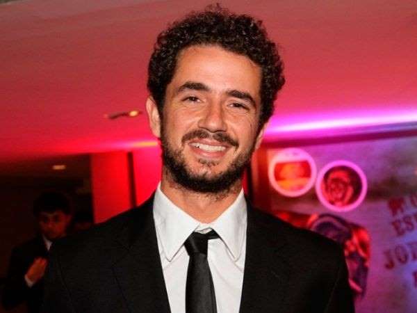 Salário de R$ 80 mil de Felipe Andreoli causa climão na Globo 