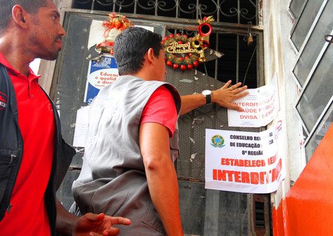 Visa Manaus interdita  academias de ginástica