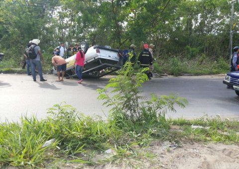 Trânsito complicado causa acidentes