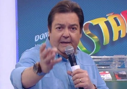 "Artista é ruim de dar dinheiro", alfineta Faustão