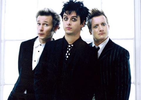 Green Day anuncia volta aos palcos