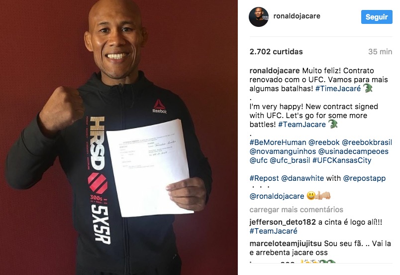 Ronaldo Jacaré renova contrato com UFC às vésperas de duelo contra Robert Whittaker