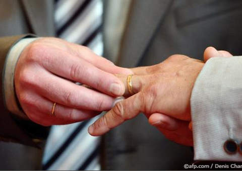 Casamento gay é liberado em cinco estados americanos após decisão judicial