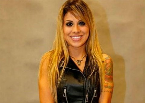 Ex-BBB Vanessa engata romance com homem e desabafa: "Me deixem ser feliz"
