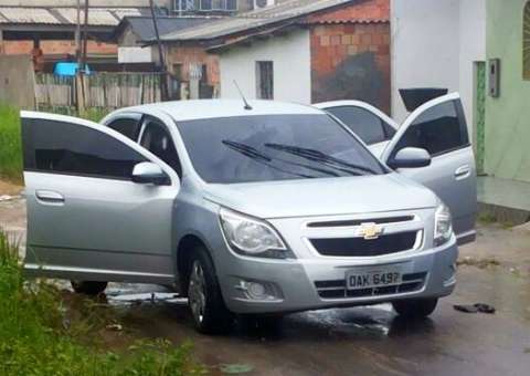 Cobalt prata é abandonado no Jorge Teixeira