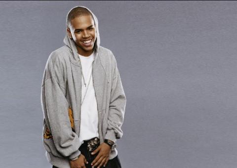 Em menos de 24h, Chris Brown lança nova versão do clipe "Fine China"