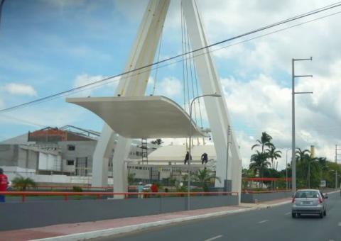 Governo estadual promove Ação Natal Seguro nas ruas da Compensa